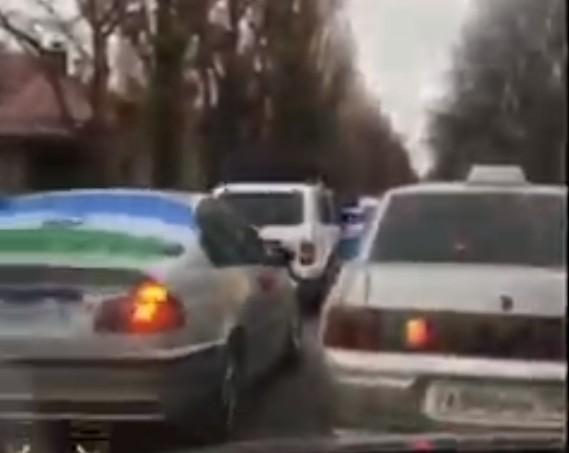 Автохам из свадебного кортежа и его гости не доехали до банкета в Пятигорске